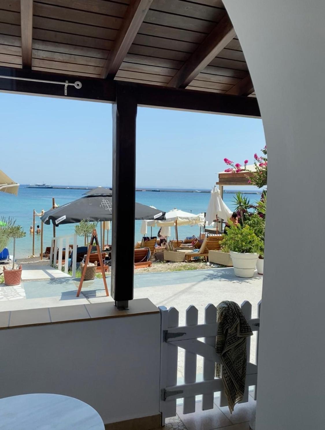 Beachfront House Pythagorion Exterior photo